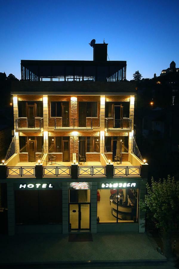 Hotel Rero Kʼutʼaisi Exterior foto